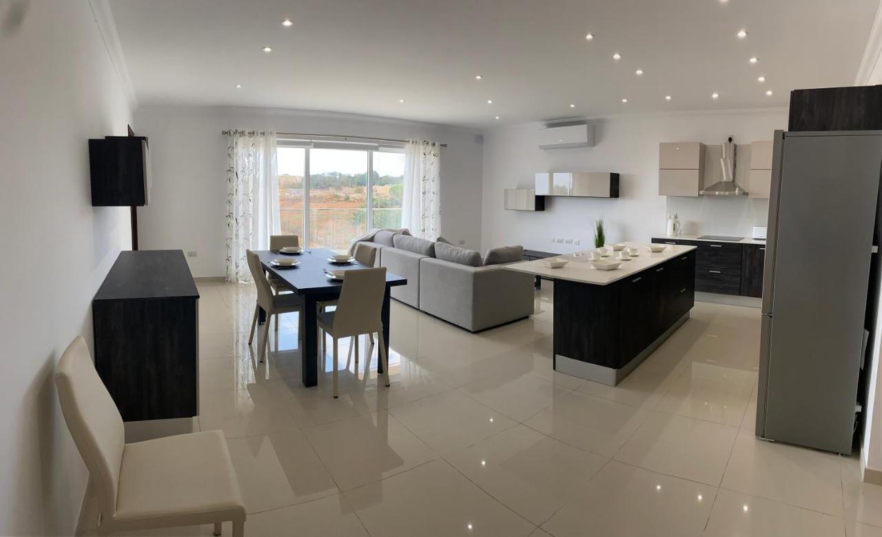 New 3 Bedroom Apartment Close To Airport Zurrieq Zewnętrze zdjęcie